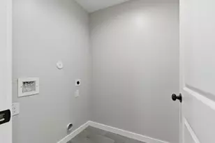 308 S 11th St, Conroe, TX 77301 - Photo 21