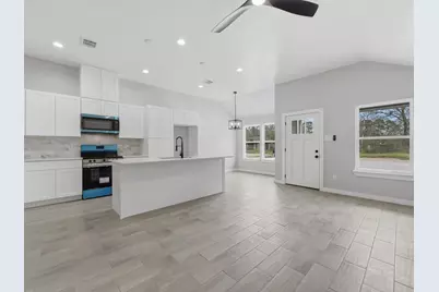 308 S 11th St, Conroe, TX 77301 - Photo 7