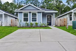 11919 Detar Ct, Willis, TX 77378 - Photo 3