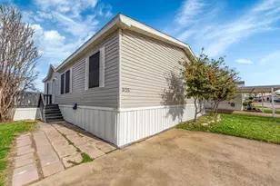 4000 Ace Ln, Lewisville, TX 75067 - Photo 19