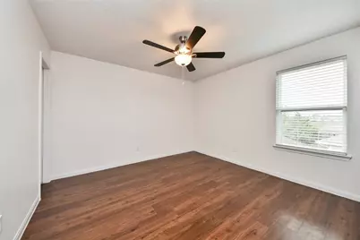 22215 Queenbury Hills Drive, Houston, TX 77073 - Photo 33