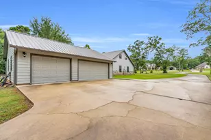35 Rose Hill Ct, Huntsville, TX 77320 - Photo 33