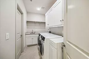 1710 Cornelius Trace Loop, Houston, TX 77055 - Photo 27