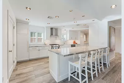 10703 Deerwood Road, Houston, TX 77042 - Photo 5