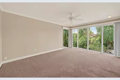 8211 Katy Freeway #19, Houston, TX 77024 - Photo 5