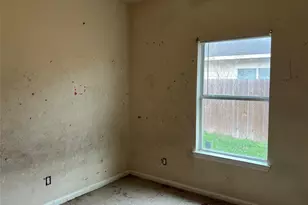 1926 Wavell St, Houston, TX 77088 - Photo 17
