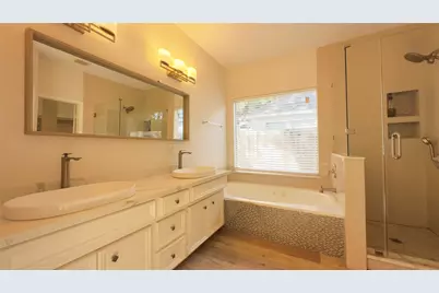 4111 Creek Ridge Lane, Missouri City, TX 77459 - Photo 17