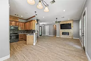 13191 Royal Lake Dr, Conroe, TX 77303 - Photo 13