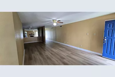 9700 Leawood Boulevard #1002, Houston, TX 77099 - Photo 9