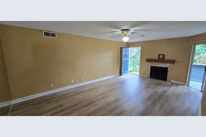 9700 Leawood Boulevard #1002, Houston, TX 77099 - Photo 23