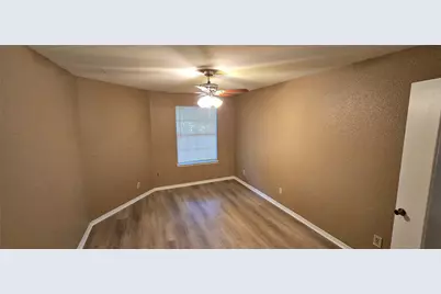 9700 Leawood Boulevard #1002, Houston, TX 77099 - Photo 17