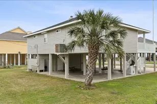 2295 Trinidad Dr, Crystal Beach, TX 77650 - Photo 27