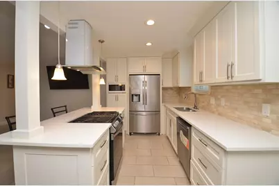 5834 Ludington Drive, Houston, TX 77035 - Photo 13