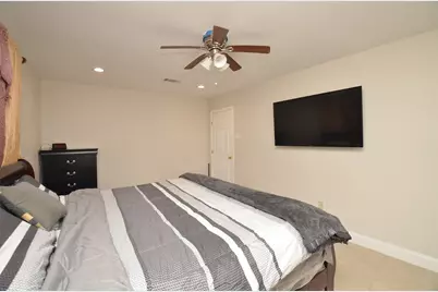 5834 Ludington Drive, Houston, TX 77035 - Photo 29