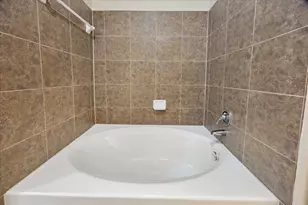 1711 Old Spanish Trl, Houston, TX 77054 - Photo 11