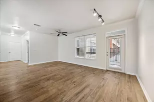 1711 Old Spanish Trl, Houston, TX 77054 - Photo 7