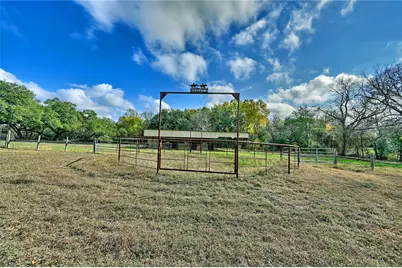 505 N Live Oak Street, Round Top, TX 78954 - Photo 21