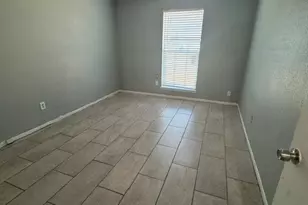 11031 Silkwood Dr, Houston, TX 77031 - Photo 11