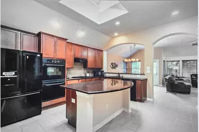 17507 N Riata Lake Drive, Cypress, TX 77433 - Photo 7