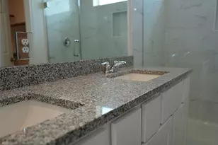 400 Cedar Chase Ct, Dayton, TX 77535 - Photo 9