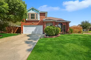 1313 Wildwood Dr, Deer Park, TX 77536 - Photo 1