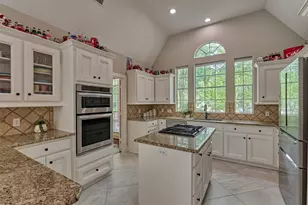 19 Craggy Rock St, The Woodlands, TX 77381 - Photo 17