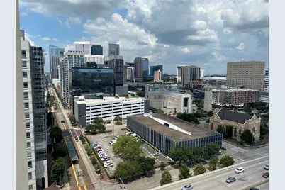 2016 Main Street #1702, Houston, TX 77002 - Photo 15