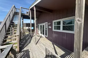 16716 Jamaica Beach Rd, Jamaica Beach, TX 77554 - Photo 3