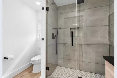 4423 Lymbar Drive, Houston, TX 77096 - Photo 37