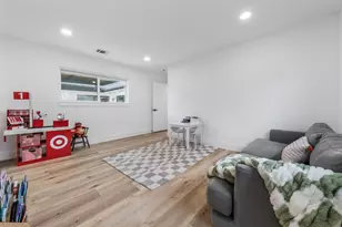 4423 Lymbar Dr, Houston, TX 77096 - Photo 35