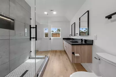 4423 Lymbar Drive, Houston, TX 77096 - Photo 29