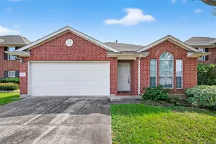 13815 Fraser Lake Ln, Houston, TX 77083 - Photo 1