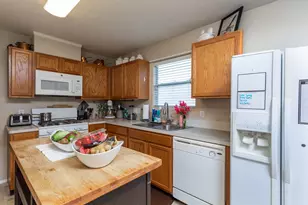 24027 Kingbriar Dr, Spring, TX 77373 - Photo 5