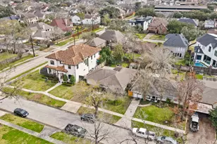 918 Wildwood Ln, Bellaire, TX 77401 - Photo 19