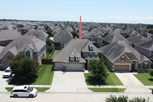 8322 Quiet Bay Dr, Baytown, TX 77523 - Photo 3