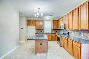 2309 San Augustine Ln, Friendswood, TX 77546 - Photo 9