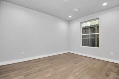 1320 Eberhard Street, Houston, TX 77019 - Photo 7