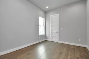1320 Eberhard St, Houston, TX 77019 - Photo 23