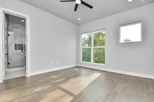 1320 Eberhard St, Houston, TX 77019 - Photo 29
