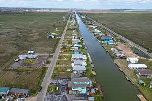 1127 County Rd 299, Sargent, TX 77414 - Photo 45