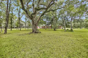 13334 W Brazos Bend Dr, Needville, TX 77461 - Photo 43