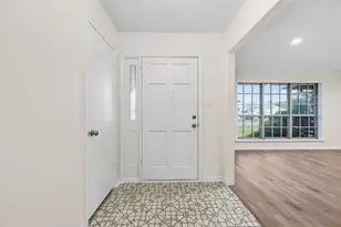 8022 Bayside Blvd, Beach City, TX 77523 - Photo 3