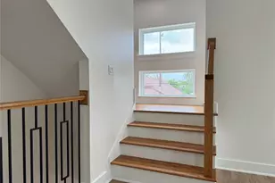 1307 71st St, Houston, TX 77011 - Photo 11
