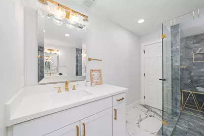 6503 Kury Lane, Houston, TX 77008 - Photo 19
