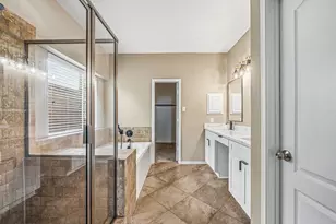 15218 Hidden Hollow Ln, Sugar Land, TX 77498 - Photo 19