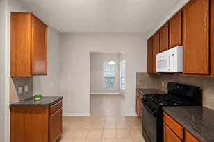 14822 Juniper Dale Ct, Houston, TX 77049 - Photo 11