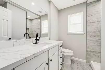 10411 Sagewillow Lane, Houston, TX 77089 - Photo 13