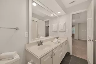 51 E Autumn Branch Cir, The Woodlands, TX 77382 - Photo 31