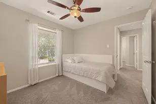 51 E Autumn Branch Cir, The Woodlands, TX 77382 - Photo 29