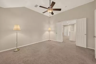 51 E Autumn Branch Circle, The Woodlands, TX 77382 - Photo 35